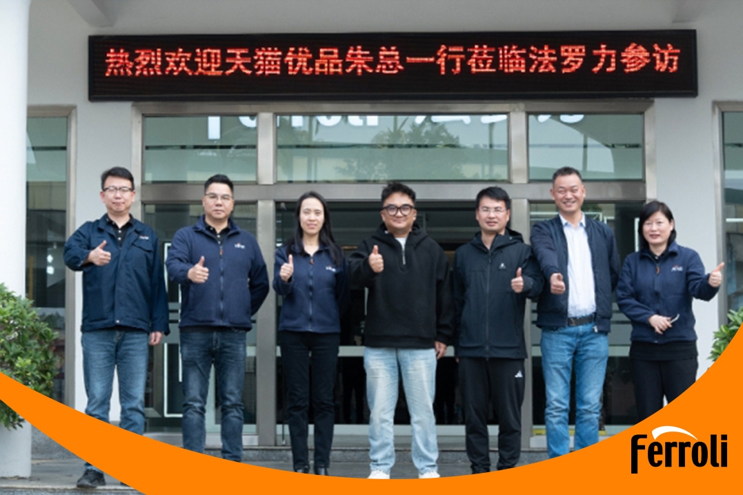 Я�ֹ������������³̣���ʱ��������è��Ʒ��̽������������Ե��